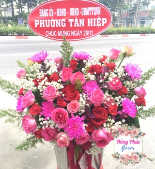 HOA GIỎ PHỐI HOA HỒNG ĐỎ VÀ HỒNG