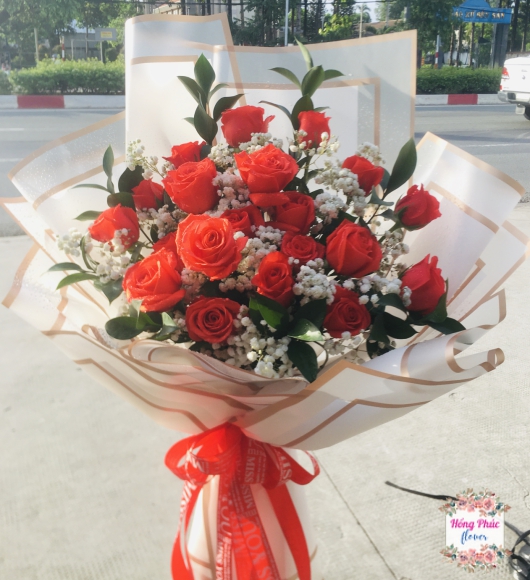 Bó 20 bông Hồng màu đỏ ớt cực thơm, cực tươi ở Bình Dương ngày 20.10