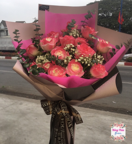 BÓ HOA HỒNG MÀU HỒNG CÁNH SEN XINH ĐẸP NGỌT NGÀO Ở TÂN UYÊN BÌNH DƯƠNG 